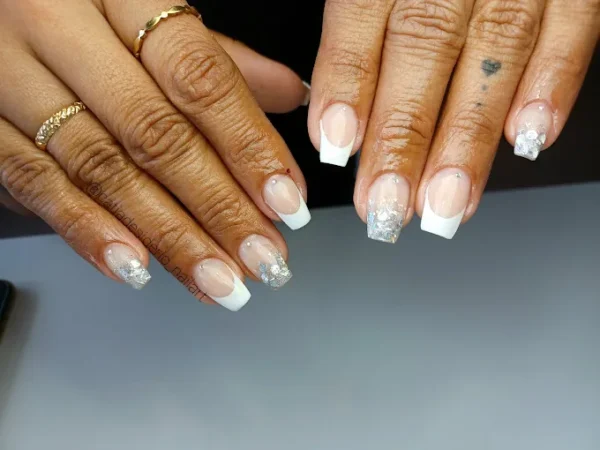 catia desiderio beauty studio – unhas de gel – manicure (1)