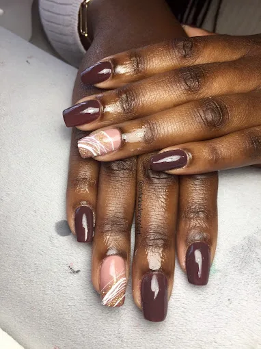 catia desiderio beauty studio – unhas de gel – manicure (1)