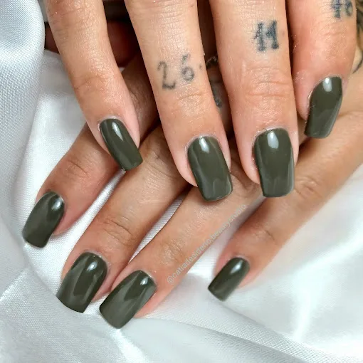 catia desiderio beauty studio – unhas de gel – manicure (18)